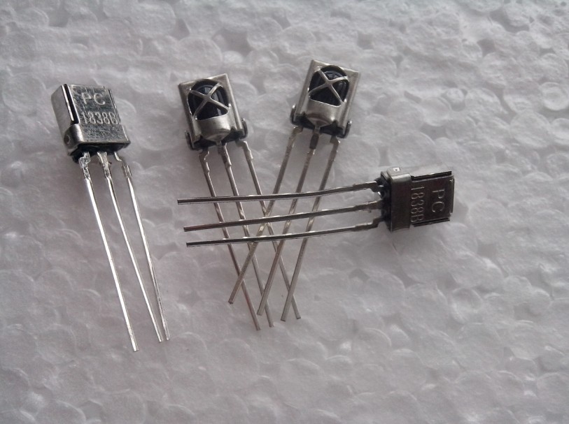 Integrated receiver head infrared receiver head 1838 repair parts photographed on the same day delivery spot supply