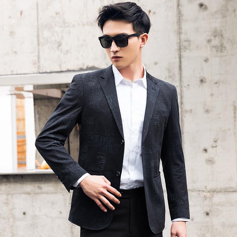 Spring and autumn men's small suit jacket in the young man slim handsome suit fashion personality British trend top