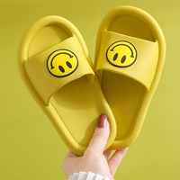 LCG смех/зеленый трава