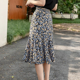 Floral Chiffon Skirt for Women, New Summer Style, High-Waisted, Hip-Covering, Stylish, Slimming A-Line Skirt with Sun Protection Sleeves