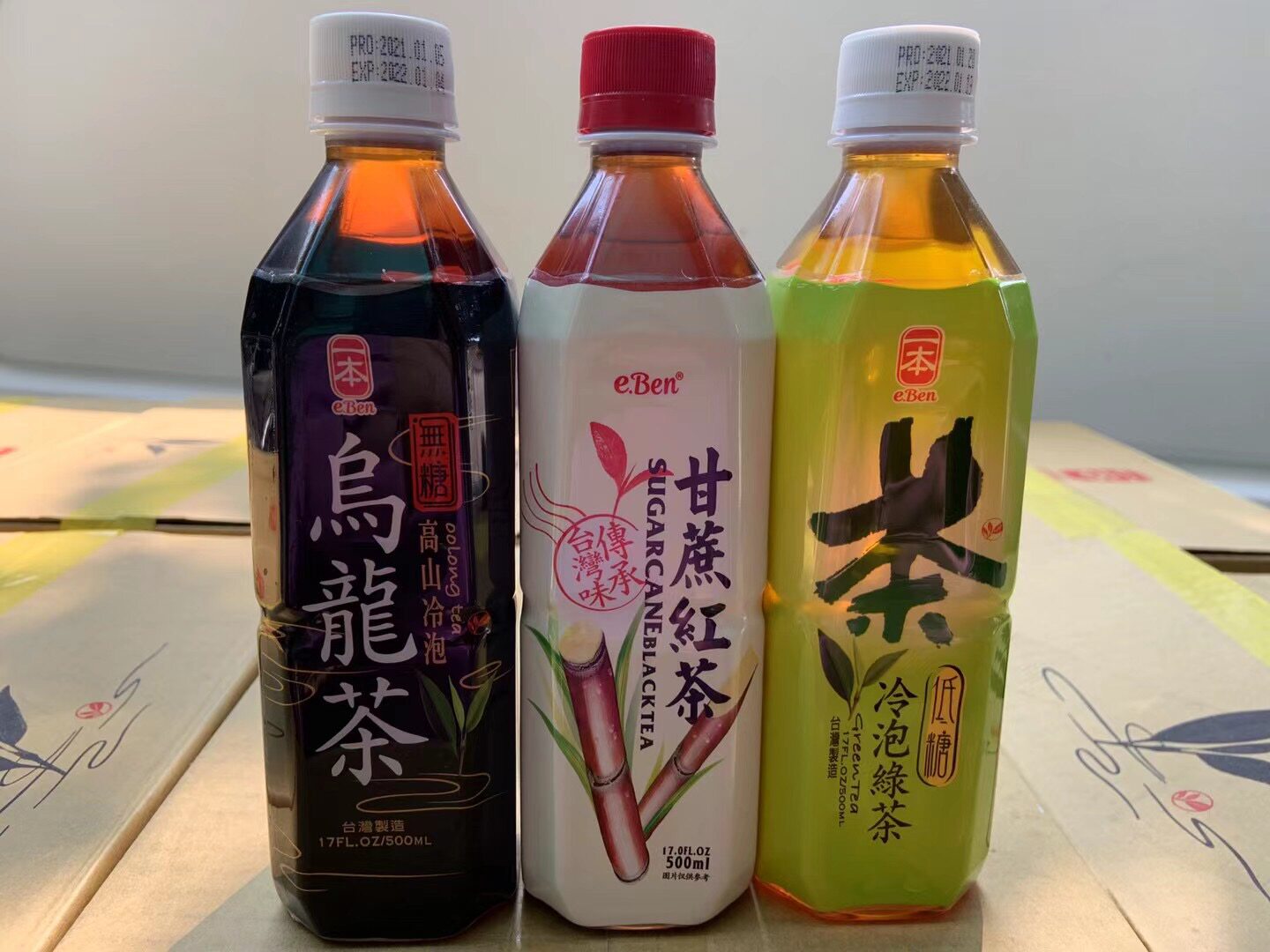 Taiwan imports a low sugar green tea without sugar oolong tea 500 ml * 24 boxes Remarks taste