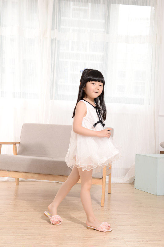 Pantoufles enfants en autre pour été - semelle caoutchouc antidérapant - Ref 986292 Image 10