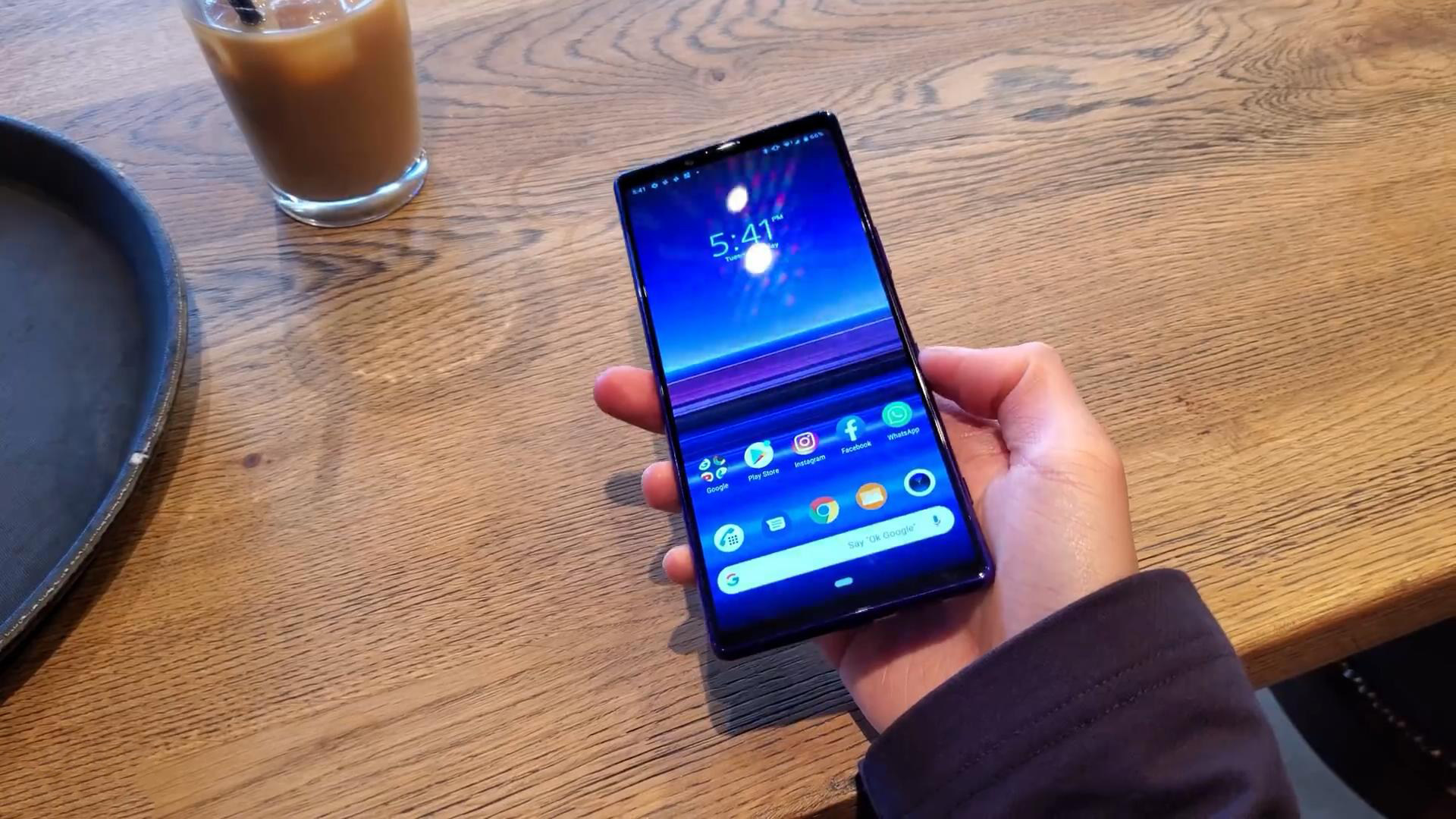 索尼Xperia1，浑然天成！