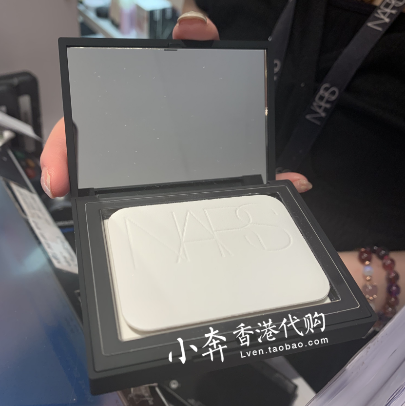 【在庫あり】NARS ヌード ライト パウダー 10g 透明 オイル コントロール ヌード メイクアップ セッティング パウダー ラージ ホワイト パウダー