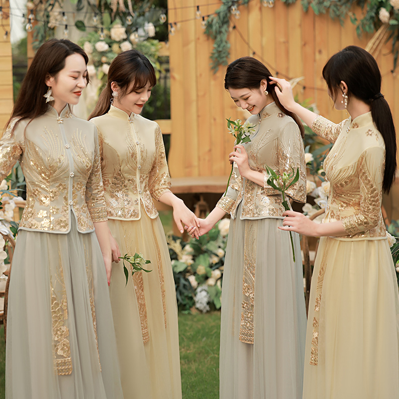 Chinese-Style Bridesmaid Dresses 2025 New Autumn and Winter Wedding Long-Sleeved Slimming Xiuhe Champagne Gold Sister Group Dress Spring
