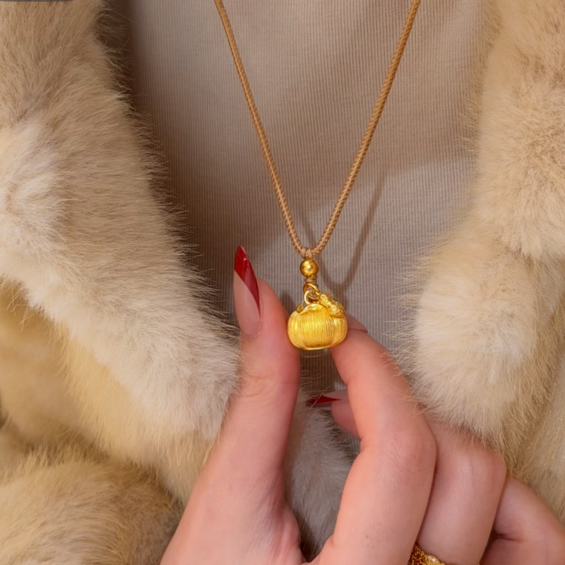 New "Good Luck and Prosperity" Solid Gold Small Pumpkin Brown Wax Rope Pendant Long Necklace Sweater Chain Women's Jewelry