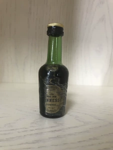 [轩尼诗 收藏摆设 酒版 hennessy BRAS DOR cognac 30ml?]