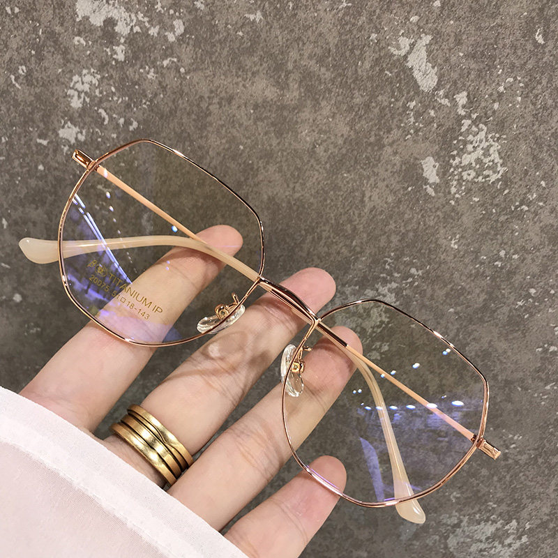 Super light pure titanium composite ancient myopia glasses female fit with small red book decoration eye frame vegan mesh red eyes frame male