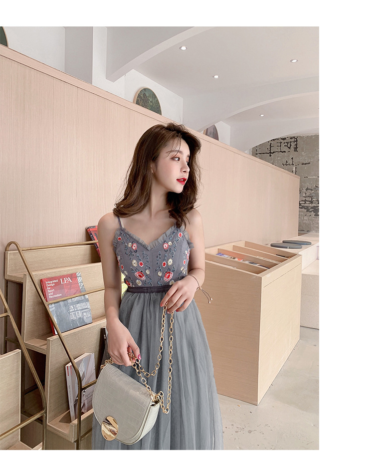 Váy lưới nhỏ gạc phụ 155 khí chất cổ tích nước hoa nhỏ 150cm váy treo ngắn cao Gao Jiao mùa hè nhỏ của phụ nữ - Váy eo cao đầm body nhún eo