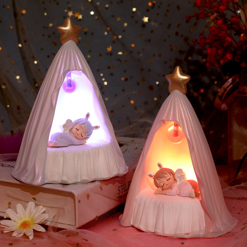 Creative Girls Bedroom Small Night Light Girl Hearts Dream Children Sleep Light Unplugged Girl Bedside Decorative Table Lights