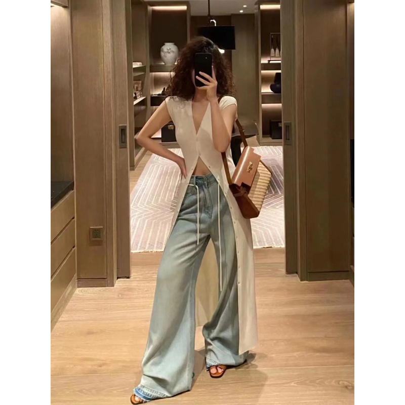 High-End V-Neck Ice Silk Knitted Short-Sleeved Cardigan for Women, New Summer Style, Long Outerwear, Slim Fit, Thin Jacket