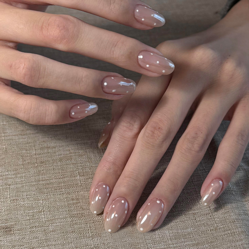 Handmade Nude Color Haili Press-On Nails White Polka Dot Short Manicure 2026 New Summer Korean Style ins Short Oval