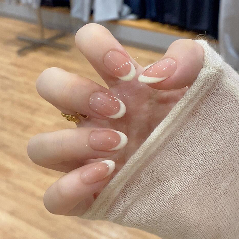 Purely Handmade White French-Style Wearable Nails, Nude Color, Medium-Short Nail Patches, 2026 New Spring Style, Light Luxury and High-End Feel