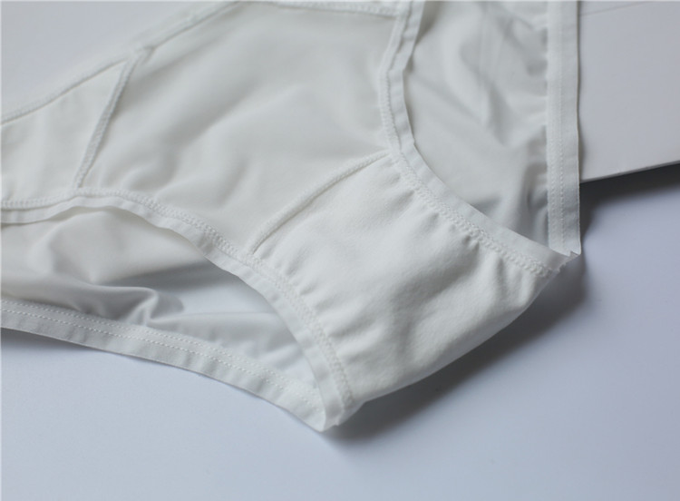 Slip jeunesse en soie Ice - Ref 639763 Image 31
