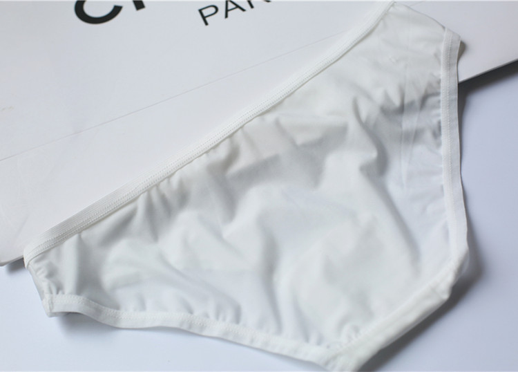 Slip jeunesse en soie Ice - Ref 639763 Image 28