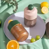 Мини -ручная соковыжималка банкет PP Пластиковый оранжевый отель Squeeezer