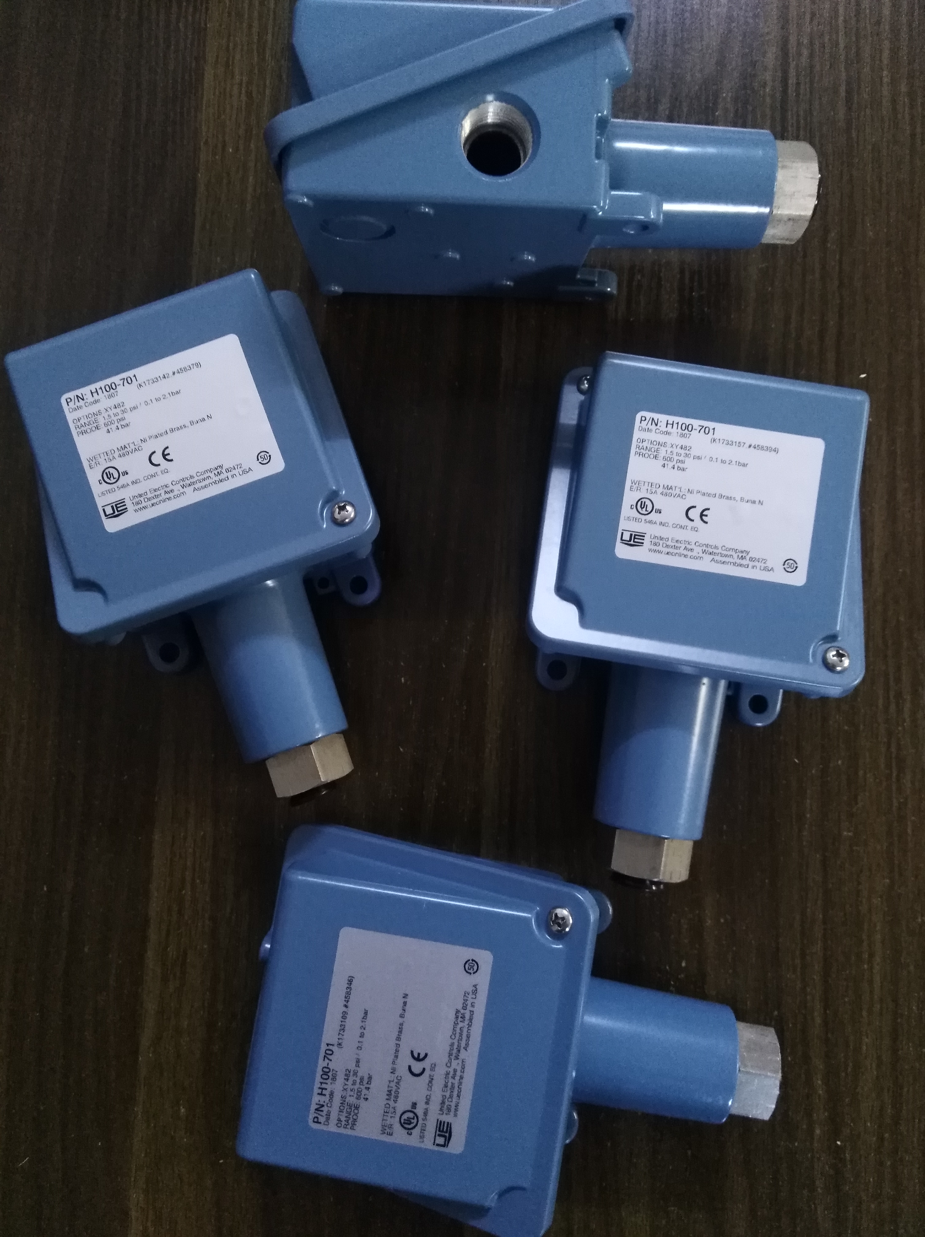 H100-701-M201 USA UE pressure switch H100-702 703 704 705-M540