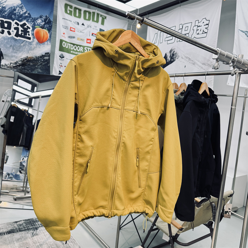 Grooved Texture Fleece Structure Unisex Outdoor Dynamic Warm Windproof Breathable Water-Repellent Softshell Jacket