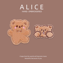 Tuk-tuk Bear embroidered with a down jacket Cartoon Patch Appliquise fashion DIY tinkering with decorative self-adhesive holes