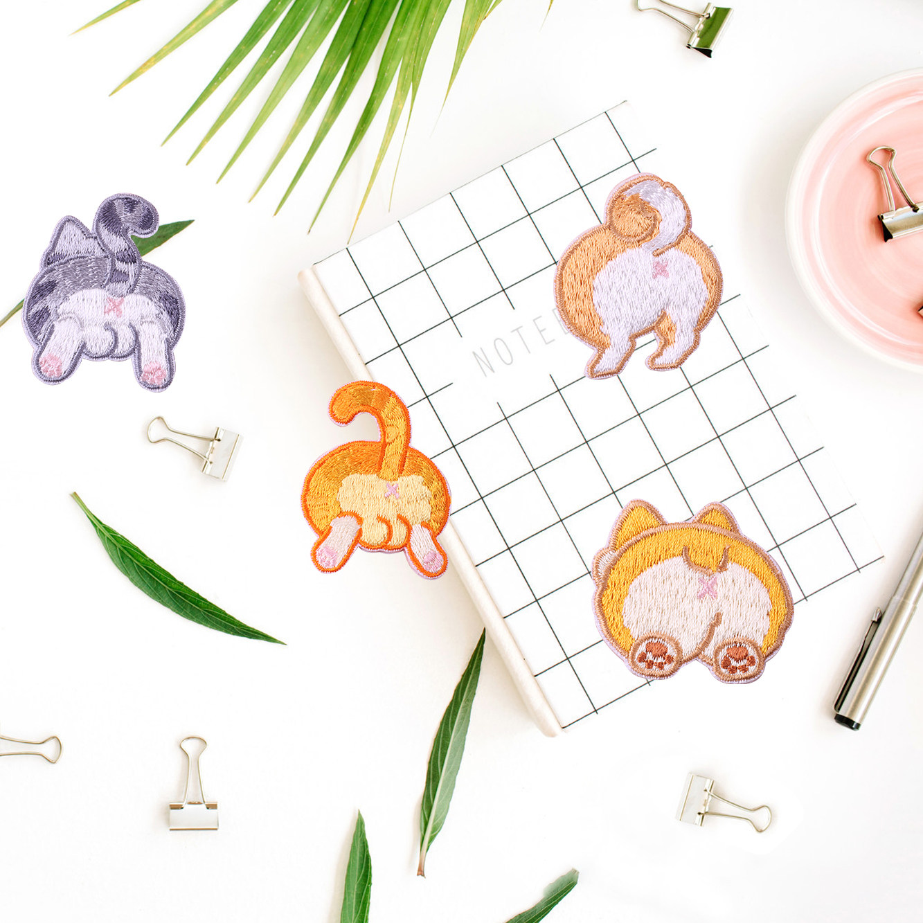 Butt twisted boutique cartoon embroidered cloth with DIY hand ledger clothing mobile phone protective shell Decorative Breaking Hole sticker Boutique