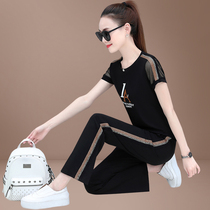 Mothers Day clothes 2020 new foreign atmosphere age aged leisure sportswear set female young mother summer clothes