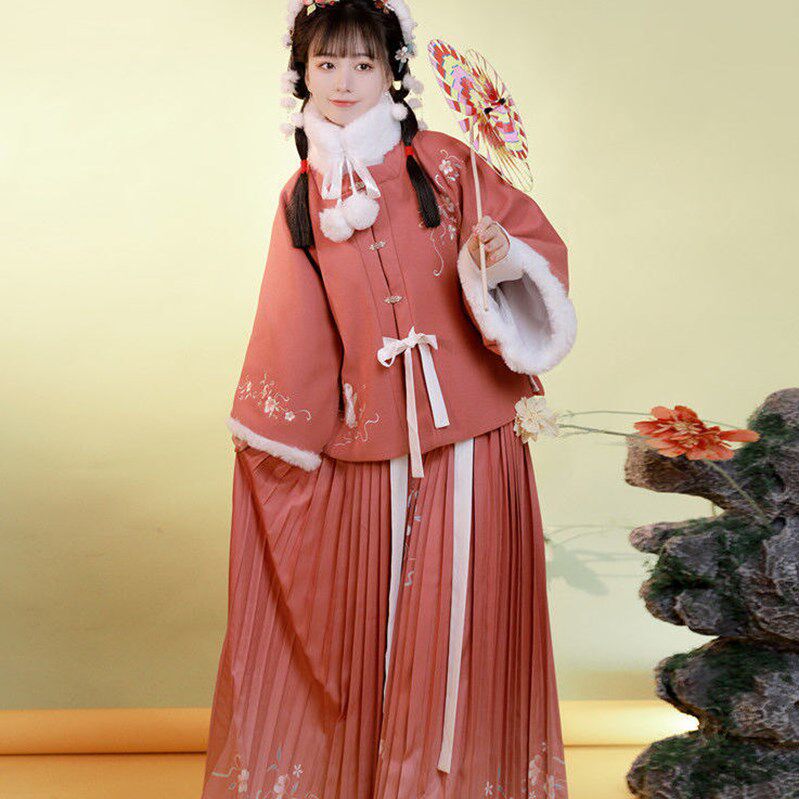 Ming System Three sets of Han uniforms winter (lacquered) Chinese wind female winter style Thickened Square Collar Half Sleeve Cape and Autumn Winter Full set