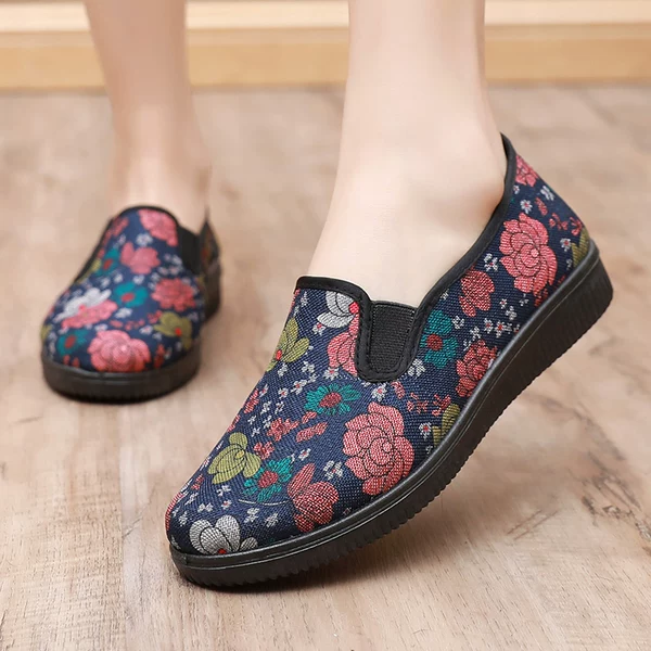 Товары от 天天鞋店6779