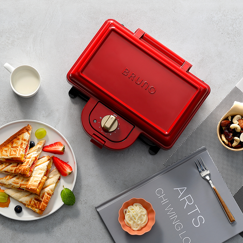 Japan bruno Snubi Joint Light Eating Machine Home Multifunction Breakfast Machine Sandwich Waffles Baking noodles