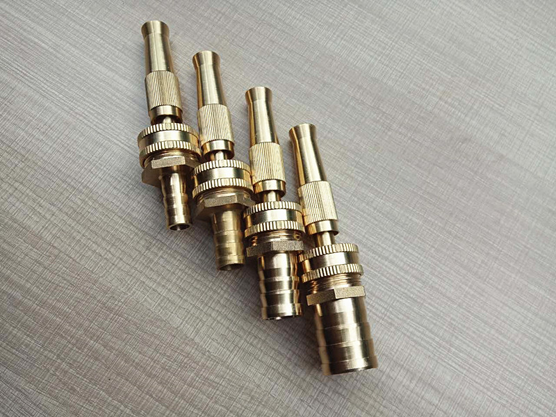 Full copper straight spray spray high-pressure water gun adjustable for portable home fire car wash nozzle inserts hose water gun