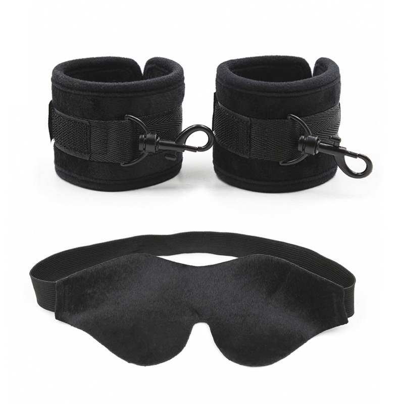 Sm flirting short plush blindfold handcuffs Two sets of conjugal roles Spice Toys Bundled Bondage Accessories for adults