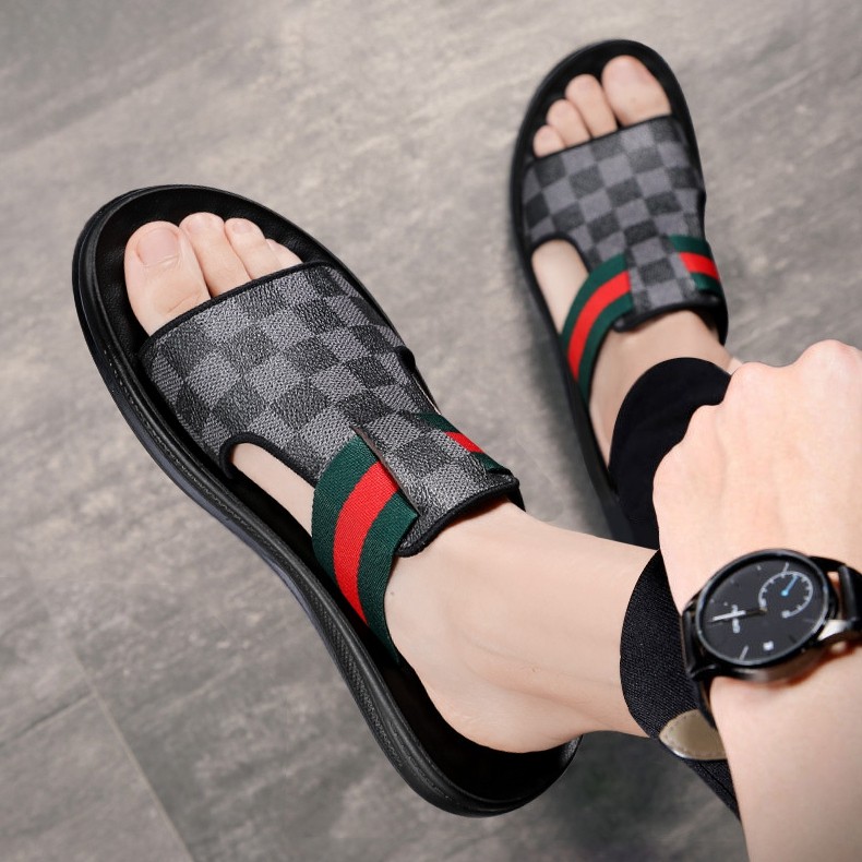 Cool Shoes Men's Summer Trends Outside Wearing Net Red Plaid Head Layer Bull Leather Lined With Casual Slippers Male Non-slip Deodorant