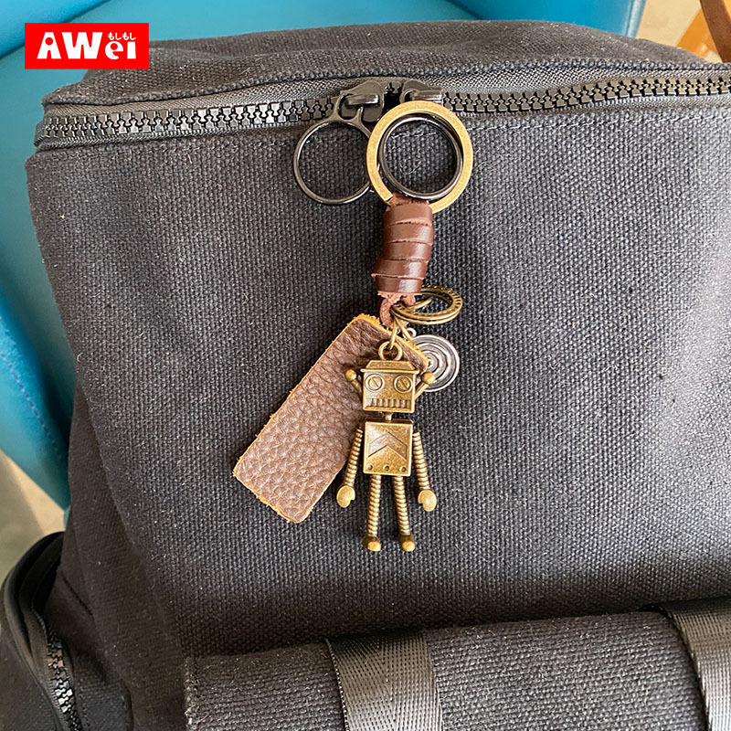 Awei Accessories Cartoon Robot Keychain Fashionable Unisex Metal Bag Pendant Handmade Woven Keychain