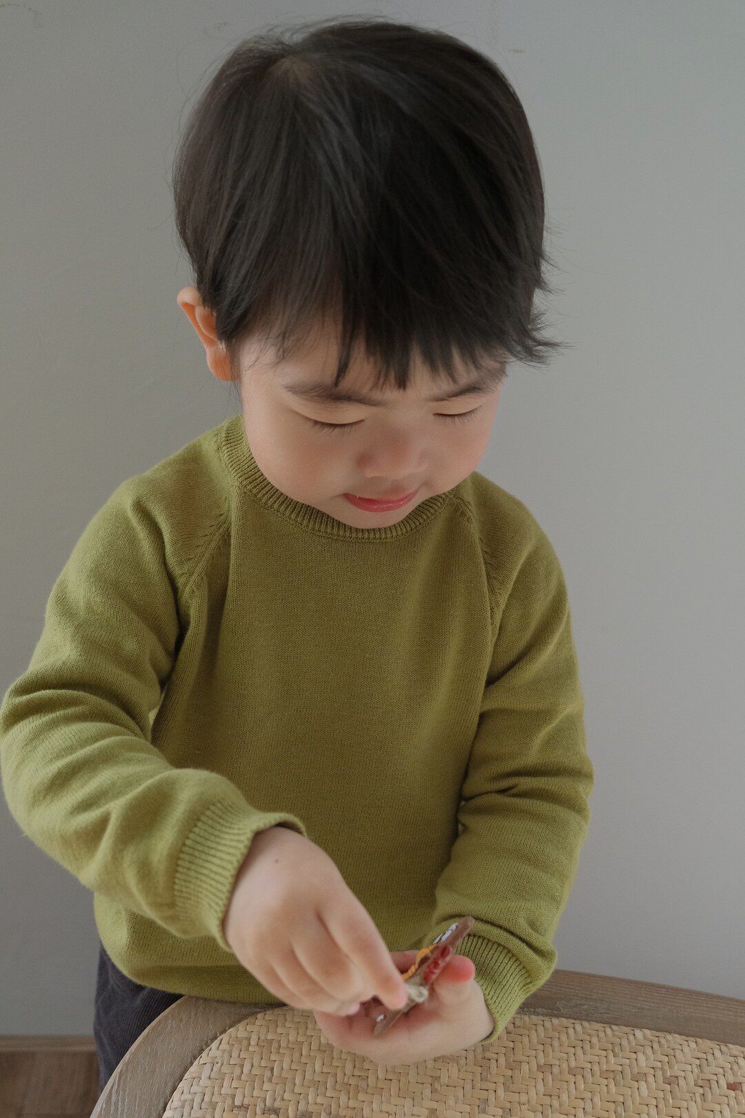 Dibiear 2022ss spring to qualify a cute cow oil fruit fine cotton yarn thin-knitted sweatshirt