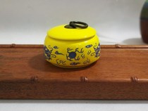 Small tea cans ceramic mini travel portable white red small tea cans wake up tea cans Tieguanyin tea packaging boxes