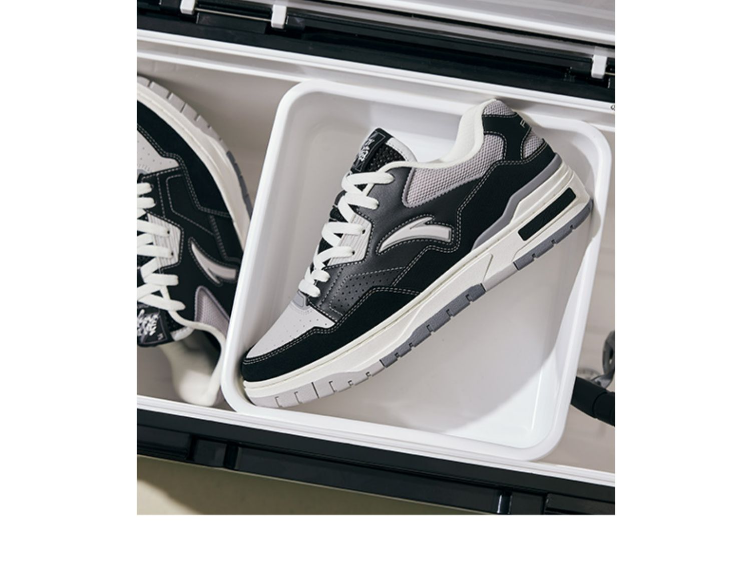 【王一博同款】安踏烈焰丨潮流板鞋男鞋2023新款运动鞋112328081