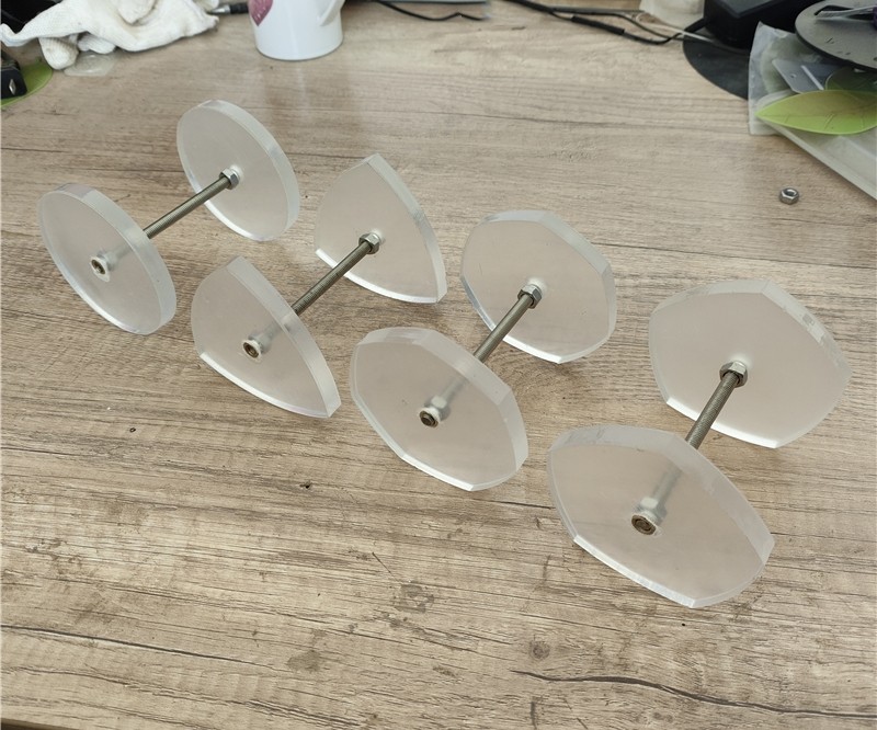 ルーロー三角形、五角形、七角形、固定幅曲線の教育実験デモンストレーション、ルーロー転がりテスト