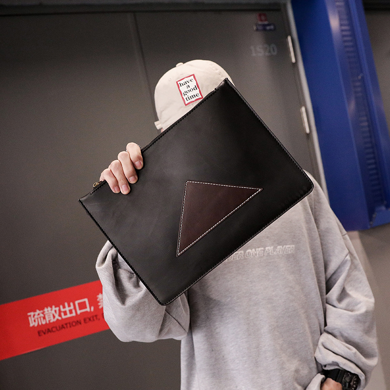 Original Design Retro Mad Horse PU Leather Hand Grab Bag Men's Handbag Ipad File Bag Street Hand Wrap Letter Enveloping