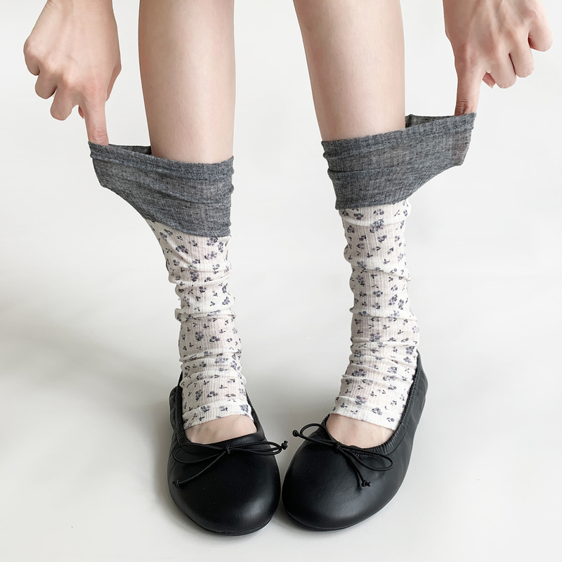 Nighttime Study Room Footless Socks, Pastoral Style, Small Floral Patchwork, Gray Mid-Calf Socks, Summer Thin Style, Women's Slouch Socks Nighttime Study Room Footless Socks, Pastoral Style, Small Floral Patchwork, Gray Mid-Calf Socks, Summer Thin Style, Women's Slouch Socks