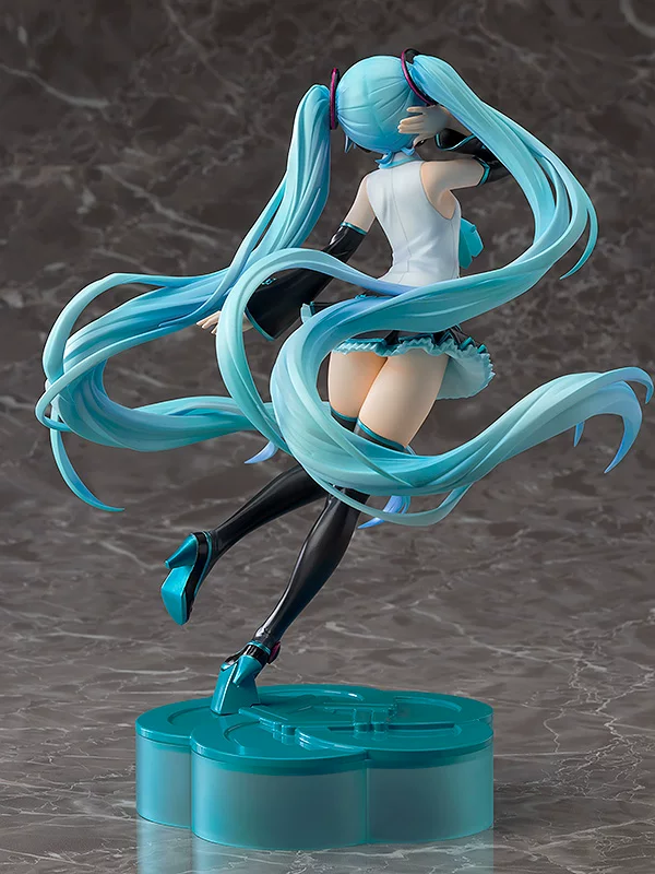 Фигурка (GSC) Hatsune Miku V4 1/8 масштаба, высота 14,5 см, вес 0,6 кг
