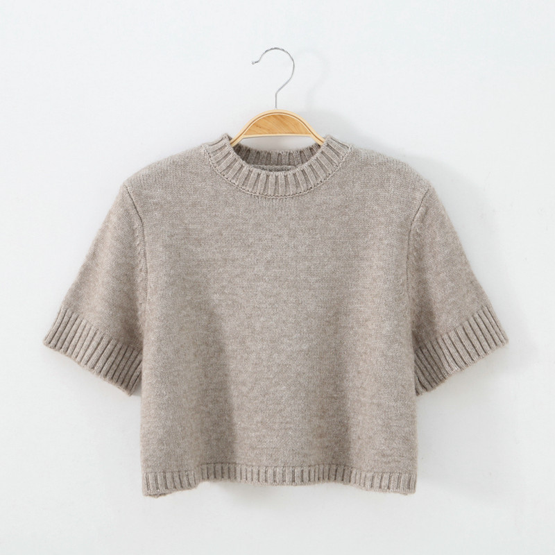 Half-Turtleneck Short-Sleeved Sweater, High-Waisted Ultra-Short Top for Women, Thick Autumn Clothing, New Fashion Slimming Knitwear for Outer Wear, Trendy Half-Turtleneck Short-Sleeved Sweater, High-Waisted Ultra-Short Top for Women, Thick Autumn Clothing, New Fashion Slimming Knitwear for Outer Wear, Trendy