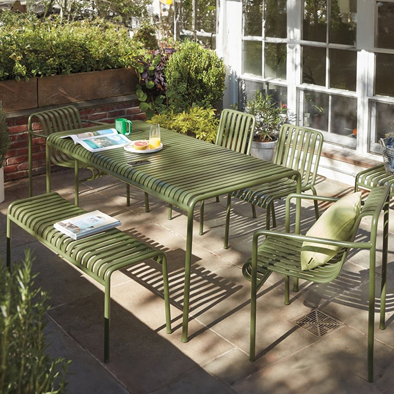 Modern Leisure Outdoor Tables and Chairs for Courtyard, Terrace, Milk Tea Shop, Cafe, Wrought Iron Outdoor Open-Air Table and Chair Set Combination
