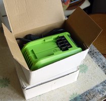 Greenworks Power Tools Li-ion Charger 24V Li-ion charger 6-string Li-ion charger