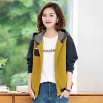 Middle-aged young woman womens cotton cloth hooded jacket small short baseball suit spring short jacket large size 