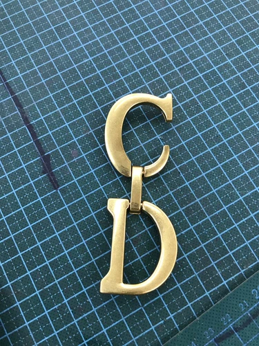 Сумка, металлический аксессуар для сумки, золотые бретели, металлическая пряжка с буквами