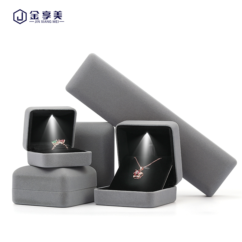 High-end courting wedding ring box with lamp necklace box gift box custom LED diamond ring jewels for ring jewellery packaging box