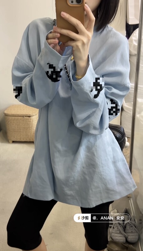 Autumn New Thick Linen Top, Lazy Style, Loose Fit, Large Size, Stylish Towel Embroidery Pattern, High-End Feel, Mid-Length Style Autumn New Thick Linen Top, Lazy Style, Loose Fit, Large Size, Stylish Towel Embroidery Pattern, High-End Feel, Mid-Length Style