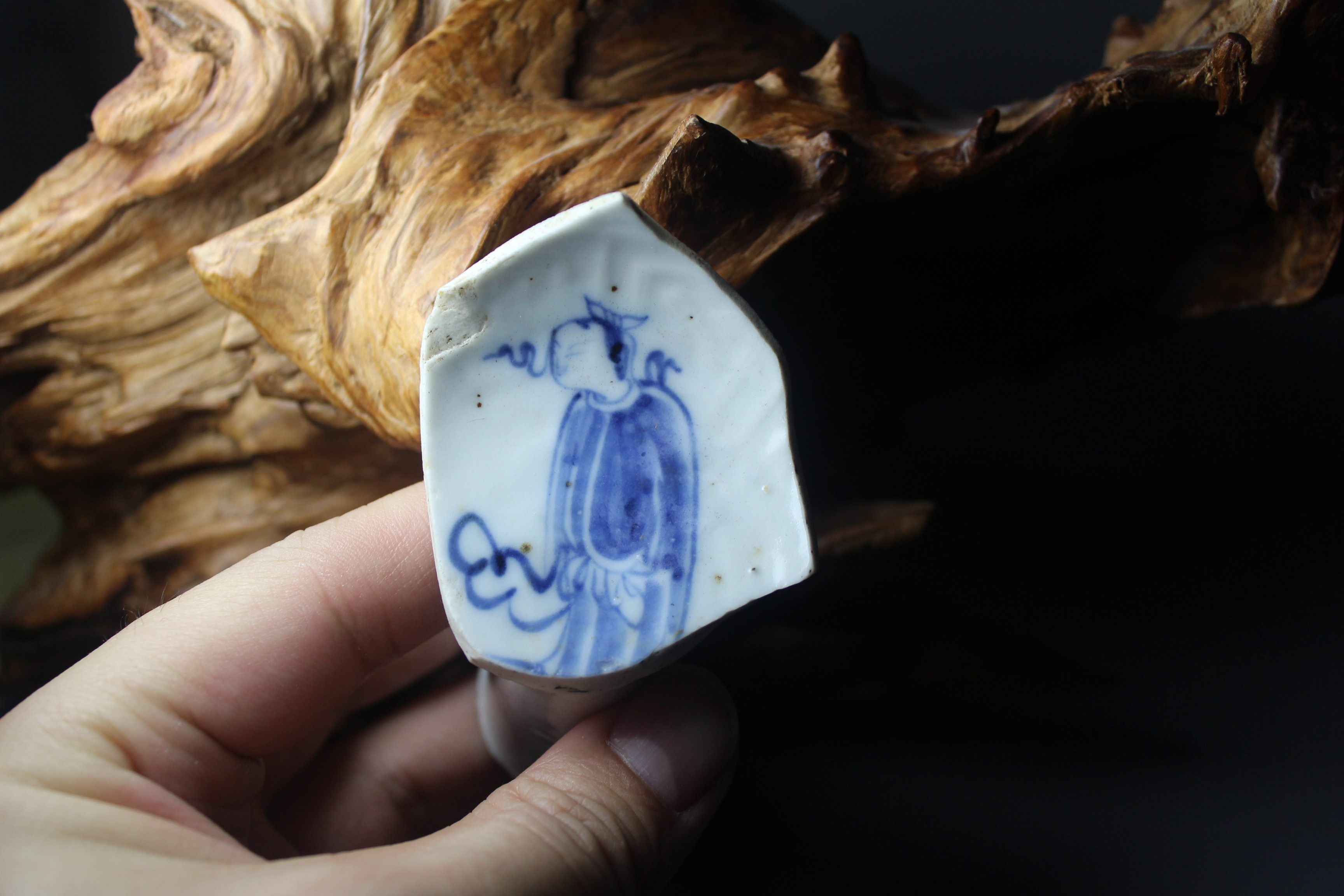 Meta-green flower imported material with mould print figure high foot cup porcelain sheet specimen-Taobao