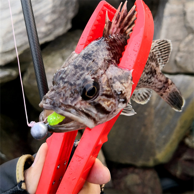 Take fish control fish device does not hurt fish Luya pliers clamp fish catch fish clip fishing pliers non-slip multi-functional portable fishing gear