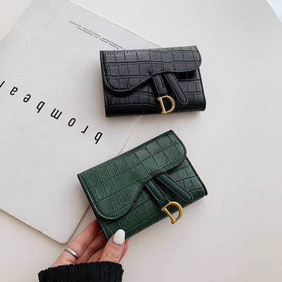 新款韩版鳄鱼纹压花D字搭扣