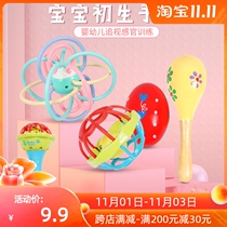 Newborn baby digging hole toy ringing bell can bite hand holding newborn baby sand hammer sand egg soft ball
